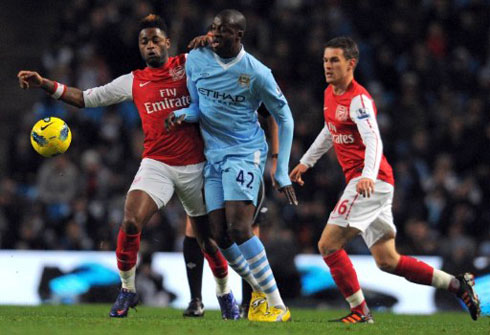 Tân chủ nhân Quả bóng vàng châu Phi Yaya Toure là trụ cột không thể thay thế ở Man City. Ảnh: AFP.