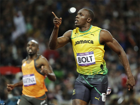 Bolt, Blake và Gastin ở sát vạch đích