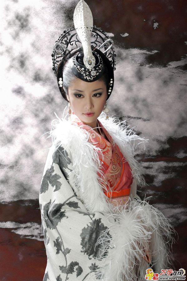 tu-vy-2011-noi-got-lam-tam-nhu-hoa-cao