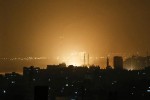 Tel Aviv bị tấn công bằng tên lửa lần đầu tiên sau 2014, Israel đáp trả Hamas