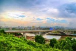 Thông quan cây cầu nối Quảng Ninh với Trung Quốc