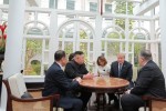 Tổng thống Trump "đưa ra nhiều phương án" cho Chủ tịch Kim ở thượng đỉnh Hà Nội