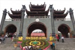 Chùa Ba Vàng: Giảng về "vong báo oán" đều có sư trụ trì chứng kiến