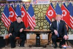 Ông Donald Trump "đề nghị ông Kim Jong-un chuyển giao vũ khí hạt nhân"