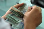 Công ty tài chính tiêu dùng có thể bị siết cho vay tiền mặt