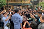 Đám tang nghệ sĩ Anh Vũ và niềm vui của đội quân livestream