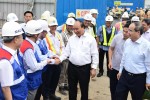 Thủ tướng Nguyễn Xuân Phúc xuống ga ngầm thị sát metro số 1 của TP.HCM