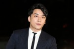 Cảnh sát xin lệnh bắt giữ Seungri sau hàng loạt bê bối
