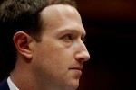 Cổ đông Facebook lại tìm cách "lật đổ" Mark Zuckerberg