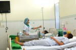 Đoàn du khách Lào nhập viện khi đang đi du lịch Đà Nẵng