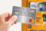 Ngân hàng đồng loạt kích cầu tiêu dùng qua thẻ dịp lễ 30/4