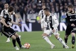 Ajax loại Juventus ở tứ kết Champions League