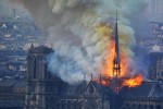 Cuộc đua cứu báu vật của nhà thờ Đức Bà Paris trong đêm hỏa hoạn