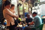 Bán vé số dạo: Không có "đội quân" hùng hậu, công ty XSKT có bán được?