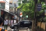 Nữ tài xế xe Camry lùi xe tông chết người phụ nữ đi xe máy