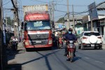 TP.HCM cấp bách mở rộng "con đường tử thần"
