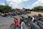 Tôi đi "mua" xe không giấy tờ giá chỉ vài trăm ngàn ở vùng ven Sài Gòn