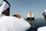 Vệ binh Cách mạng Iran bị nghi đứng sau vụ phá hoại tàu hàng ngoài khơi UAE