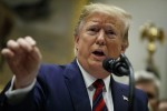 TT Trump "lên đạn vũ khí" mạnh hơn thuế cho cuộc chiến với Trung Quốc