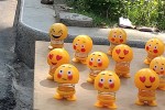 “Thú nhún” Trung Quốc giá rẻ bán đầy đường Sài Gòn