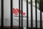 Sau Google, đến lượt Facebook "ra đòn" với Huawei