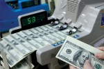 Trưa 7/6: Giá USD tại các ngân hàng cùng giảm mạnh