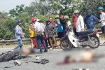 Xe máy đấu đầu xe tải, 2 nam thanh niên chết thảm