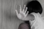 Bắt giam gã đàn ông U60 dâm ô với bé gái 9 tuổi