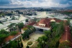 Gia đình ông Đặng Văn Thành bán công ty giáo dục cho quỹ đầu tư Malaysia