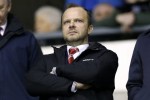 Biến căng! Ed Woodward cả gan chống lại Sir Alex, quyết 'thâu tóm' M.U