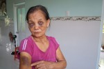 Nóng trên mạng xã hội: Phẫn nộ con dâu đánh mẹ chồng bầm tím mặt