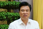 Khi nào Chính phủ miễn học phí cho học sinh trung học cơ sở?