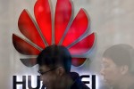 Mỹ sẽ duyệt từng đơn hàng bán cho Huawei ở mức gắt gao nhất