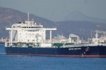 Iran tìm cách bắt giữ bất thành tàu chở dầu của Anh ở vịnh Ba Tư