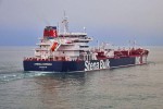 Mỹ kiểm soát thị trường dầu thô, căng thẳng Iran không thổi bùng giá