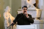 Trump muốn phong tỏa Venezuela, Maduro phản đối