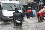 TP.HCM: Dự án nghìn tỷ, đường phố vẫn ngập nặng khi mưa