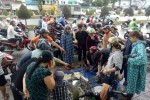 Người Sài Gòn mua cá tầm ủng hộ bè cá bị lũ cuốn trôi cả chục tỉ đồng