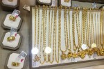 Ngày 20/8: Giá vàng SJC tiếp tục lao dốc mạnh