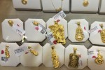 Ngày 23/8: Giá vàng SJC trượt dốc theo đà thế giới