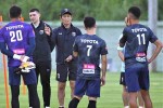 Nội bộ ĐT Thái Lan có biến, "trảm" phó tướng trước thềm đại chiến với Việt Nam