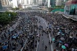Chứng khoán Hong Kong tăng vọt