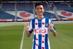 Chuyên gia Hà Lan: Đoàn Văn Hậu rất khó lấy suất đá chính, nhưng ...