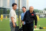 HLV Chung Hae-seong: "Tôi thấy ghen tị với HLV Park Hang Seo"