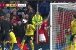 Emery lên tiếng, nhận định sốc về màn "né bóng" của thủ quân Arsenal