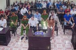 Sao không đưa ông Triệu Tài Vinh và Phó chủ tịch Hà Giang vào chịu trách nhiệm?