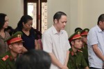 Vợ Chủ tịch Hà Giang cũng nhắn tin nhờ nâng điểm thi