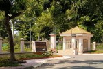 Nguyên Chánh văn phòng huyện ủy bị tố "vụng trộm" với vợ bảo vệ