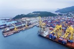 Đầu tư mạnh vào cảng biển, Việt Nam sẽ hưởng lợi lớn từ chiến tranh thương mại?