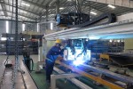 Cắn răng nghe chửi, nhịn nhục xứ người; anh em ở Nghệ An cho mẹ 65 triệu/tháng